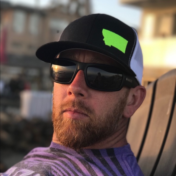 Meet your Posher, Travis - Picture 1 of 1